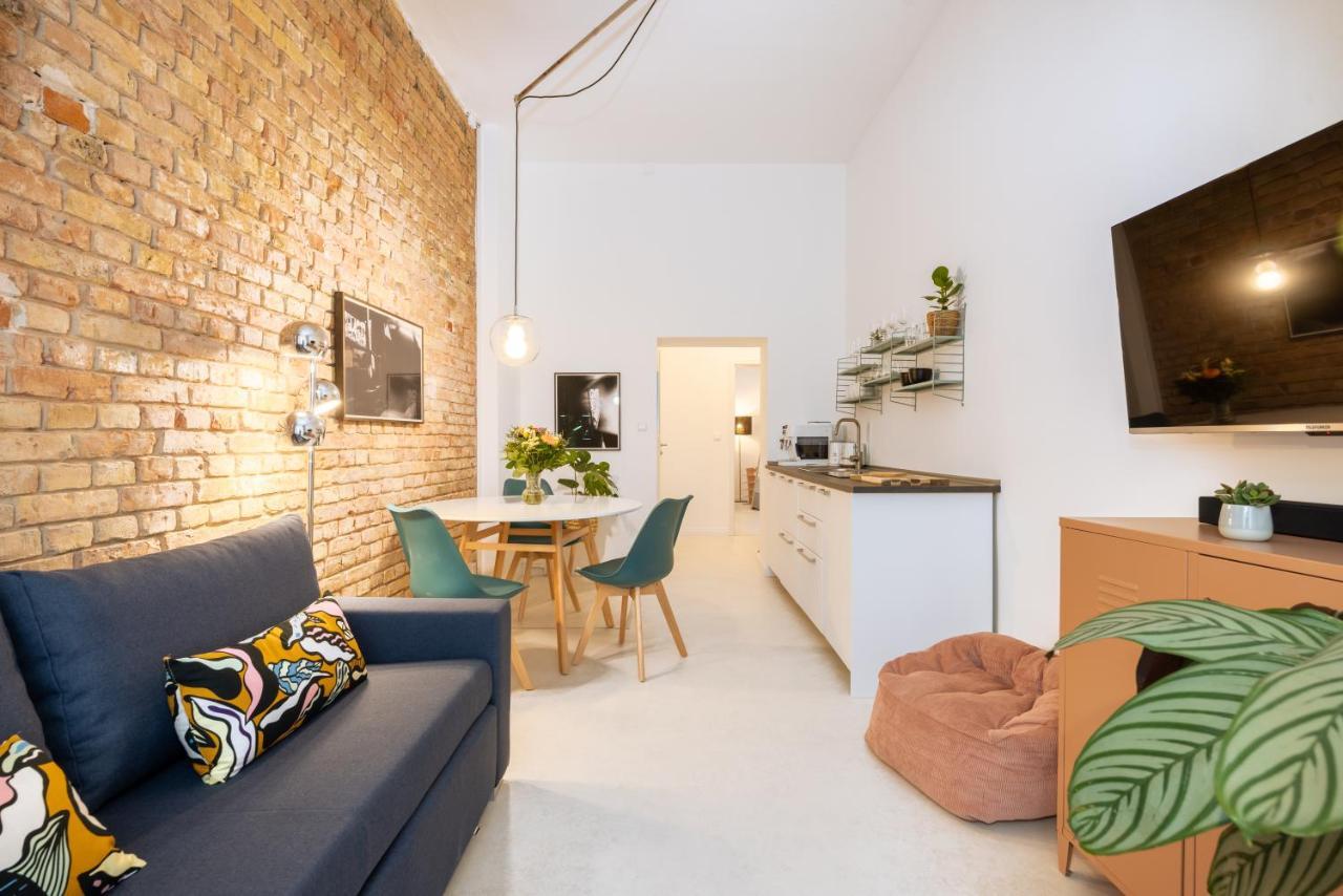 Great 2-Room Apartment Berlin Bagian luar foto